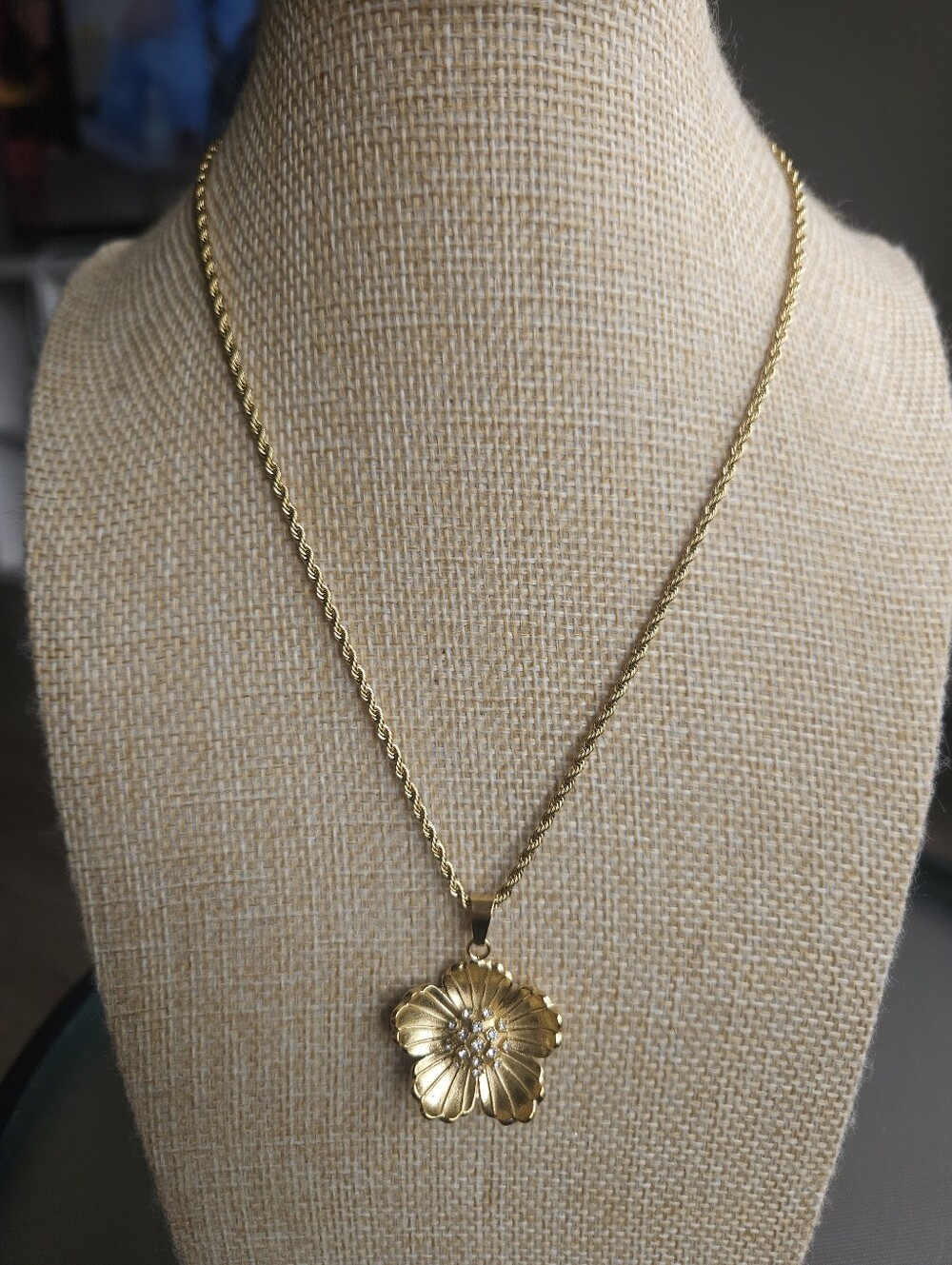 18K Gold Finish Brushed Blossom Pendant Necklace | Dainty Crystal Flower  Chain